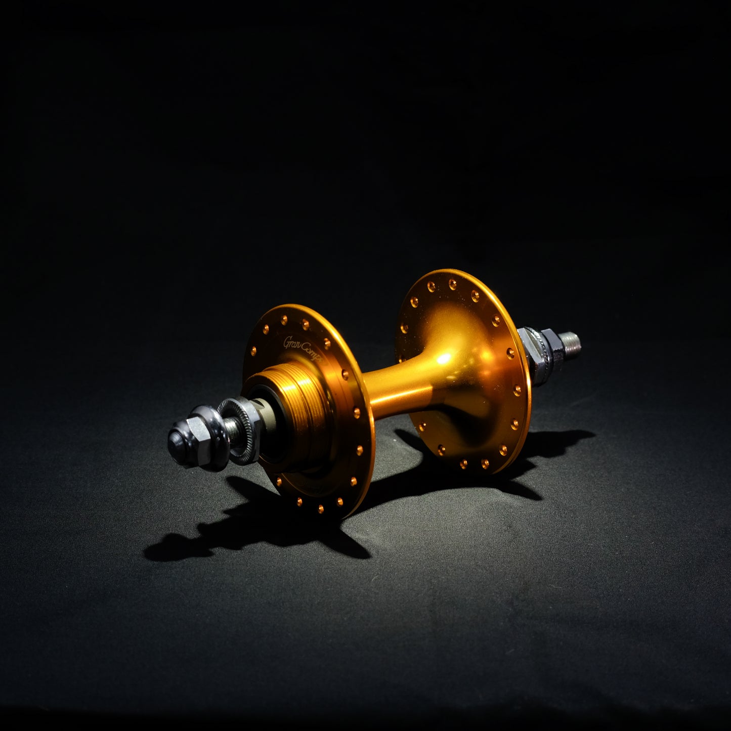 GRAN COMPE TRACK HUB REAR 32H GOLD