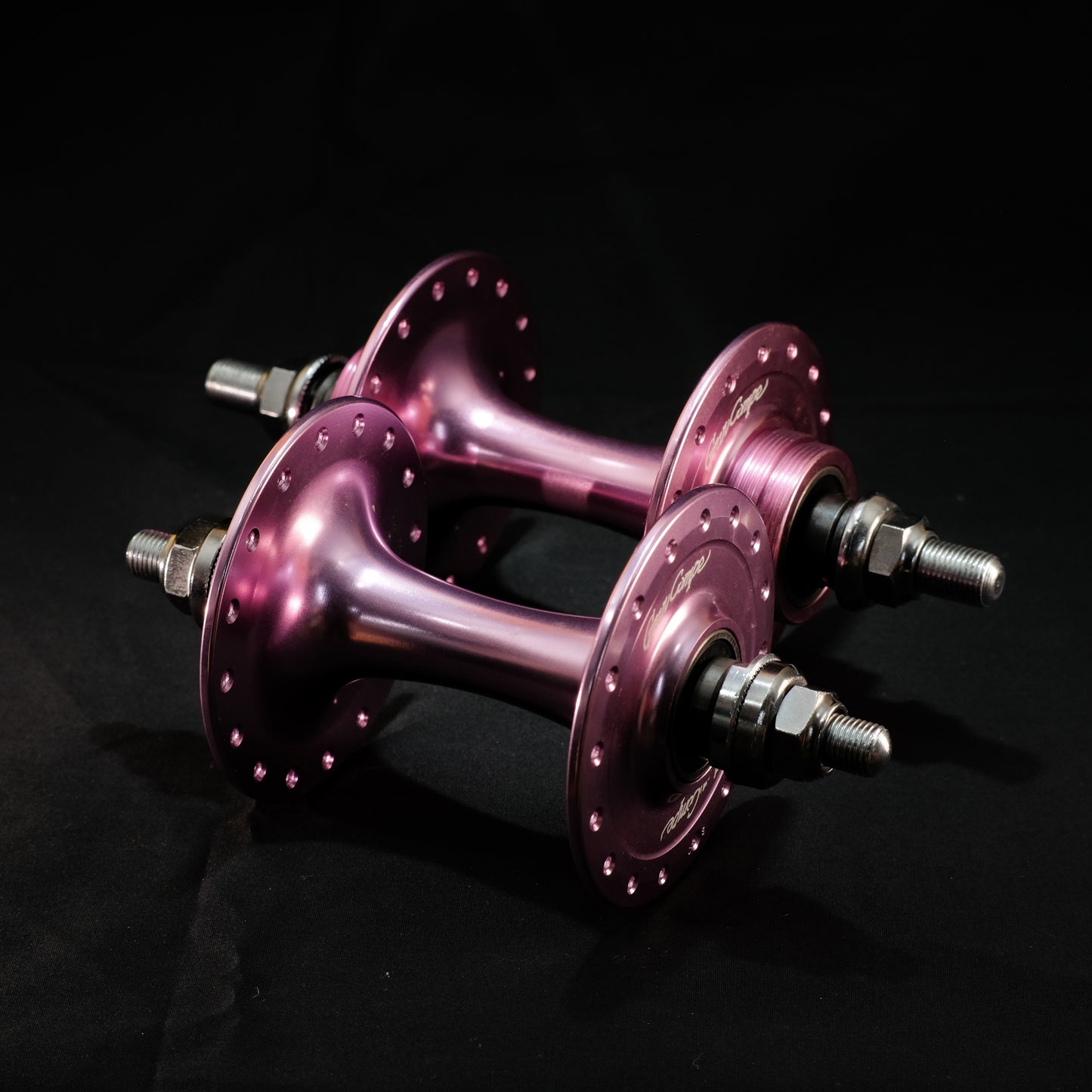 GRAN COMPE TRACK HUB REAR 32H PINK