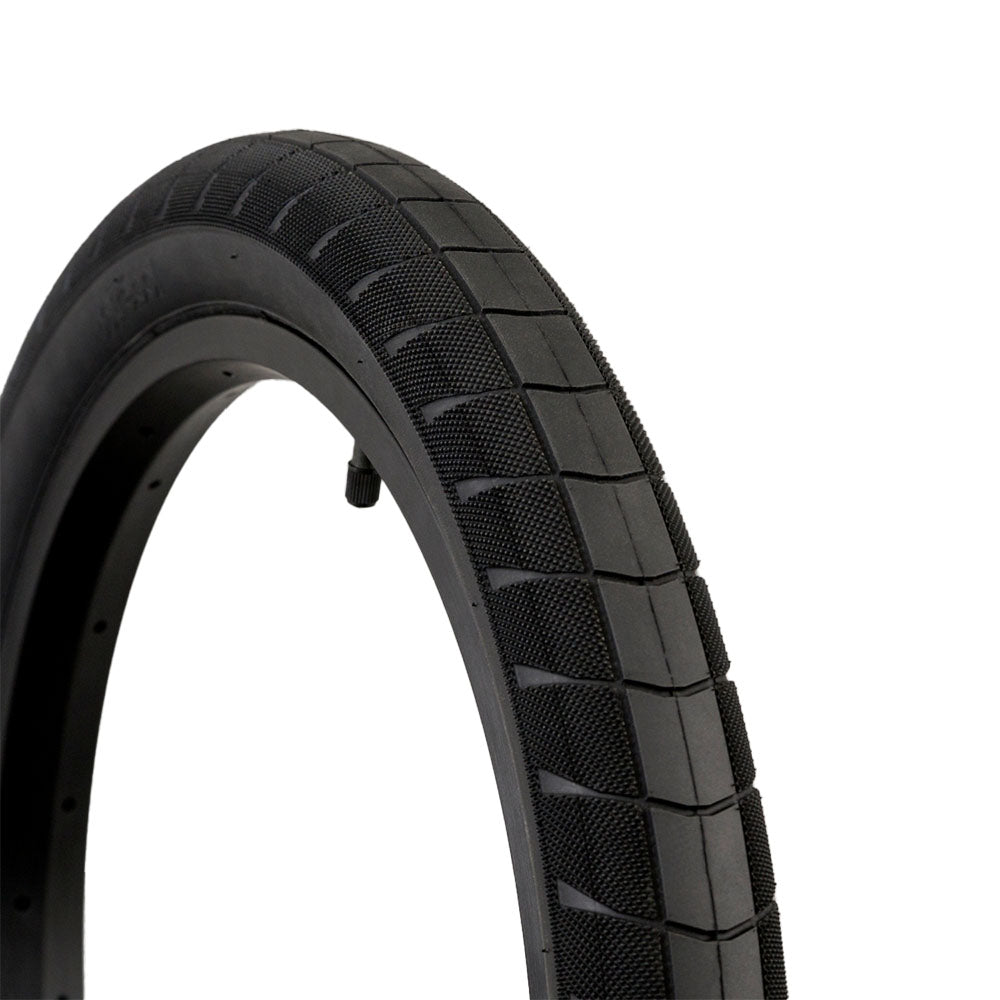 Flybikes Trebol tire